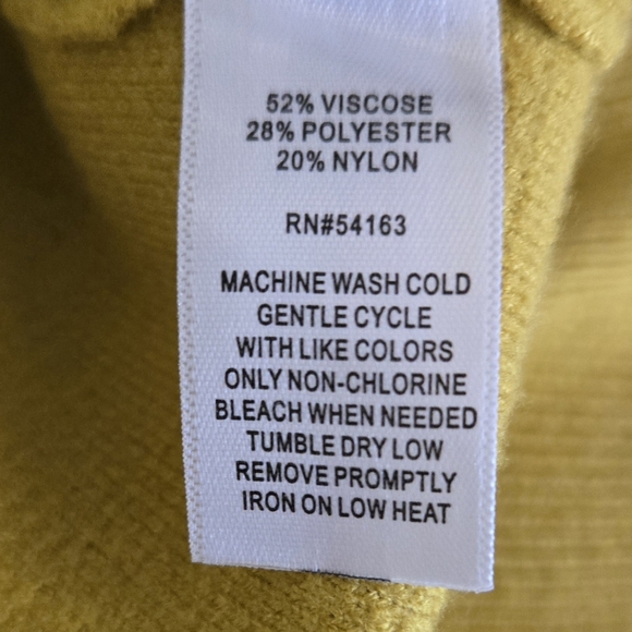 Marc New York Andrew Marc Pullover Sweater Sz Large Gold Black White Euc LS - Picture 8 of 8